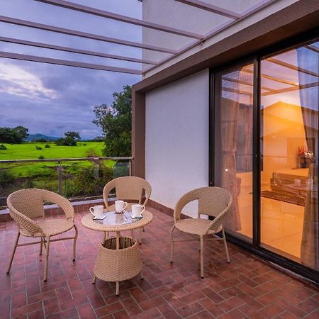 Saffronstays Aster, Plunge Pool Villa With Garden, Lonavala Extérieur photo